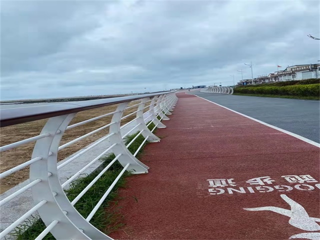 橋梁護(hù)欄的施工工藝和技術(shù)要求